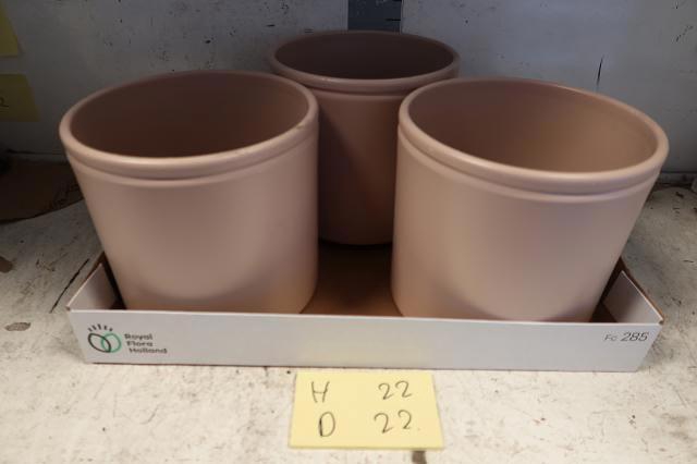 <h4>HUIS EN TUINDECO H%</h4>