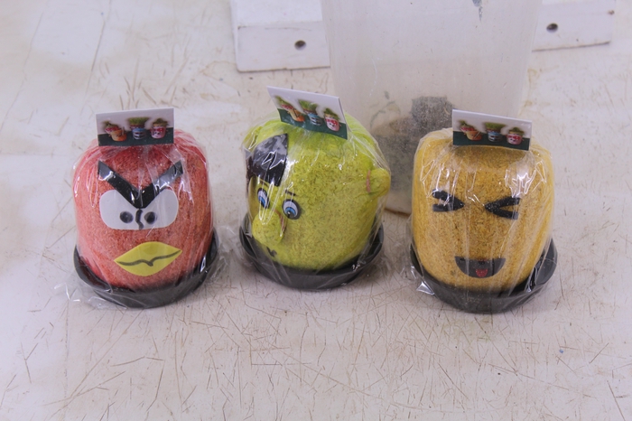 <h4>BONECO MANECO</h4>