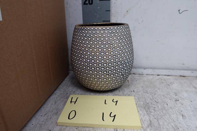 <h4>HUIS EN TUINDECO H%</h4>
