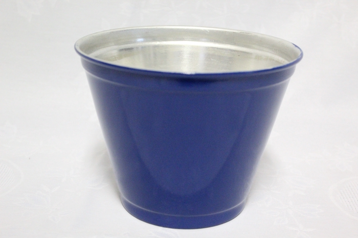 <h4>CACHEPOT DE ALUMINIO P15 AZUL ESCURO</h4>
