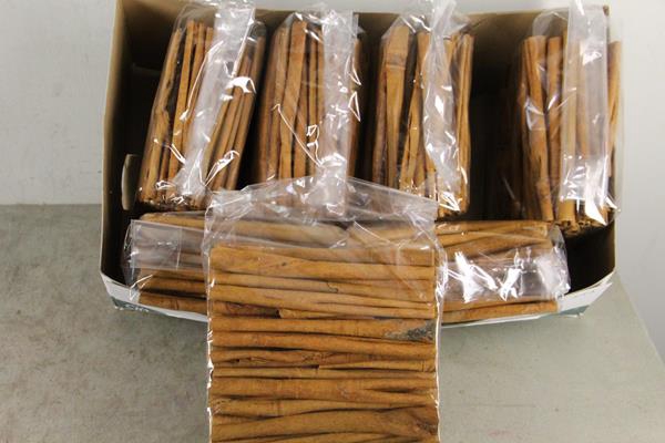 <h4>Cinnamon Stick 20cm Bag (1kg)</h4>