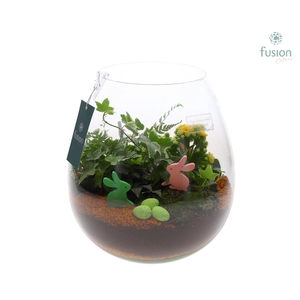 Green Bottle Abby Large met Pasen arrangement