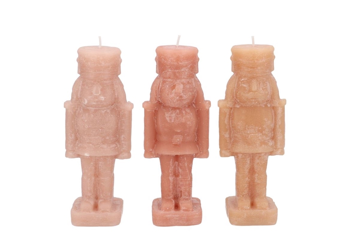 <h4>Candle Frosty Nutcracker Warm Sand Mix 6x6x16cm</h4>