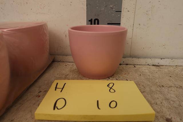 <h4>HUIS EN TUINDECO H%</h4>