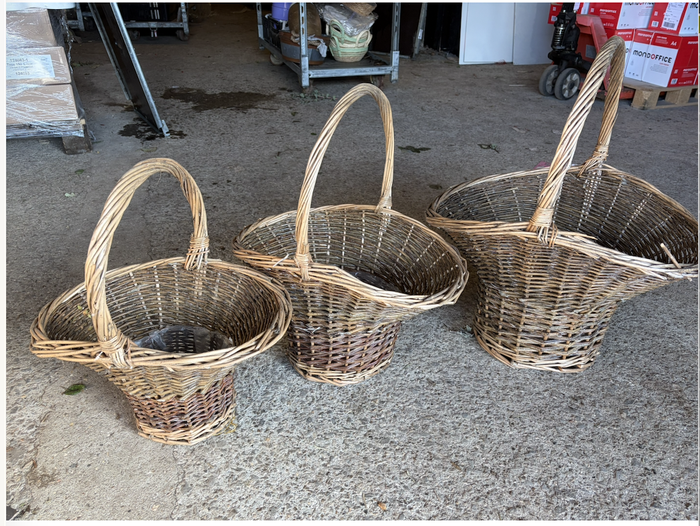 <h4>Paniers avec hanse (par 3 tailles différentes)</h4>