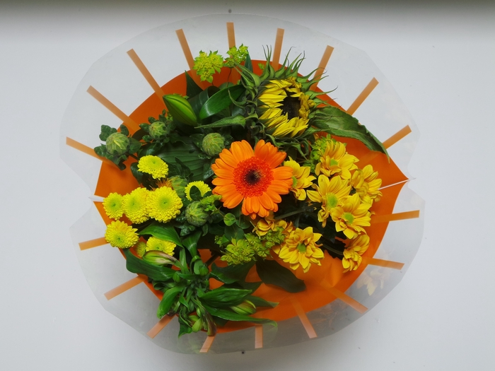 Bouquet 8 stems Orange