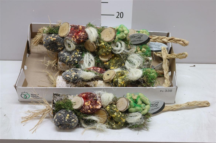 <h4>Vogelzaad Hangstaaf</h4>