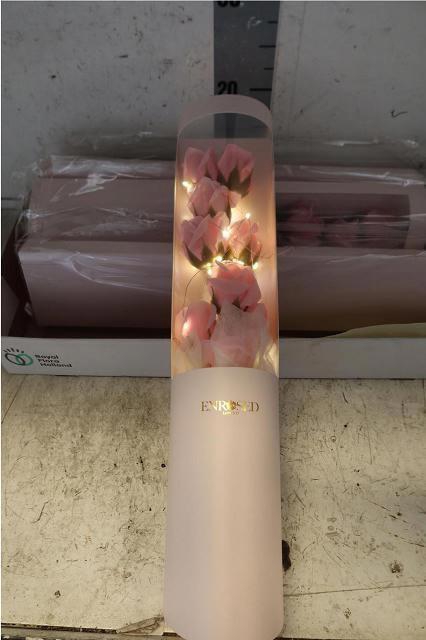 <h4>HUIS EN TUINDECO H%</h4>