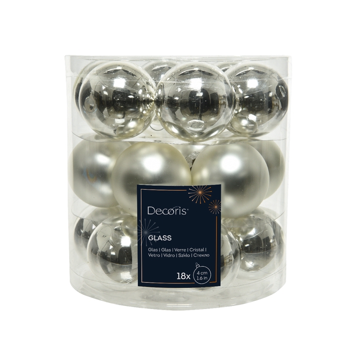 <h4>KERSTBAL GLASS 40MM 18PCS SILVER</h4>