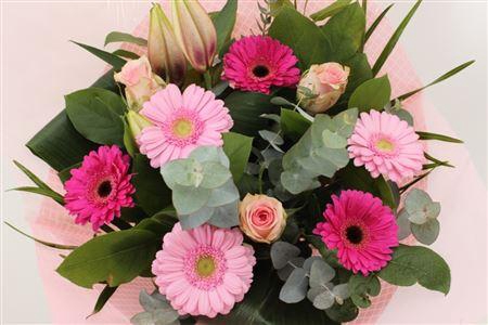 <h4>Boeket Hand Tied Roze Lila</h4>