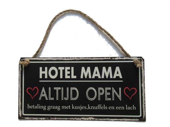 Wall Hanger Metal Hotel Mama