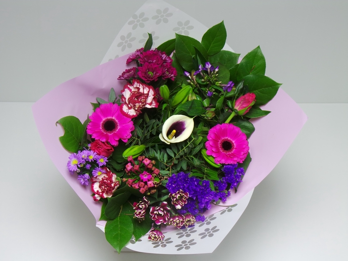 Bouquet Biedermeier Medium  Lilac