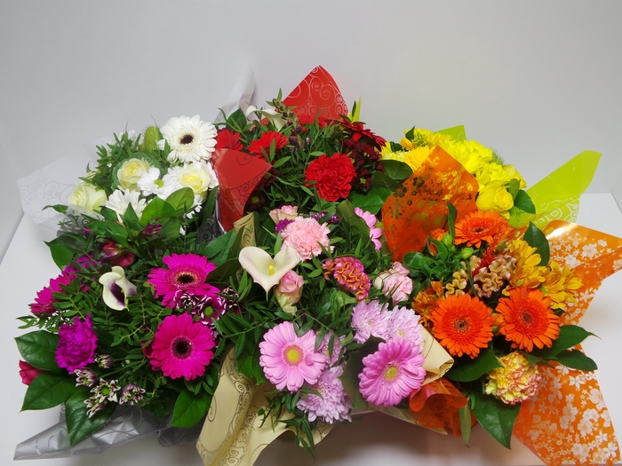 Bouquet Aqua Medium Mixed