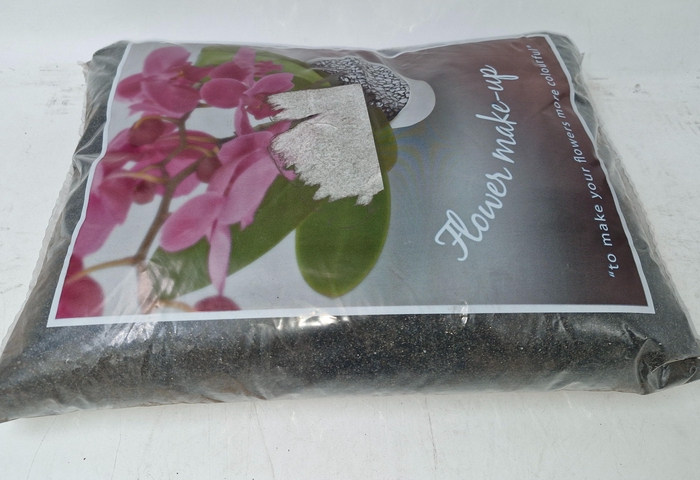 <h4>HUIS EN TUINDECO H%</h4>