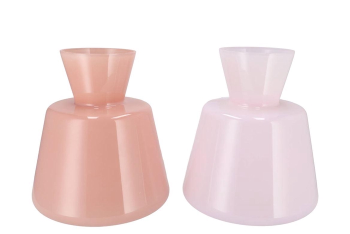 <h4>Beau Pink Cone Neck Vase Ass 30x30x32cm</h4>