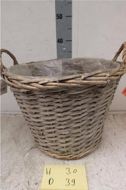 <h4>HUIS EN TUINDECO H%</h4>