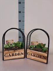 <h4>Hout met Arc Triomf</h4>