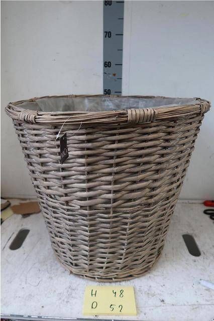 <h4>HUIS EN TUINDECO H%</h4>