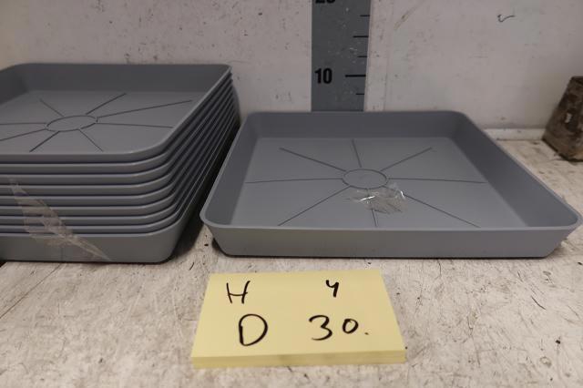 <h4>HUIS EN TUINDECO H%</h4>