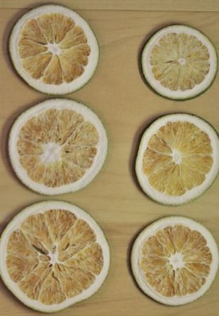 <h4>Dried Orange Green Sliced</h4>