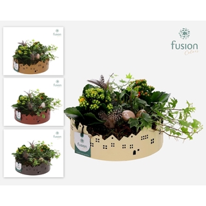 Zinken schaal Huisjes Large met Pasen arrangement