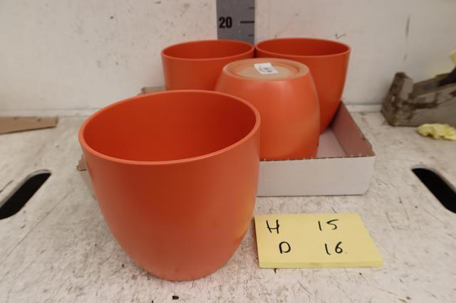 <h4>HUIS EN TUINDECO H%</h4>