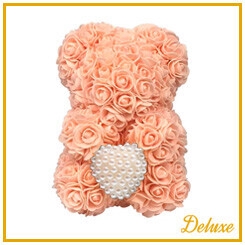 <h4>(04)Beer DELUXE op standaard 25cm oranje met diamanten hart in luxe ca</h4>