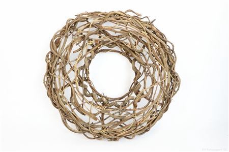 <h4>Wreath Crazyvine Half H9d65</h4>