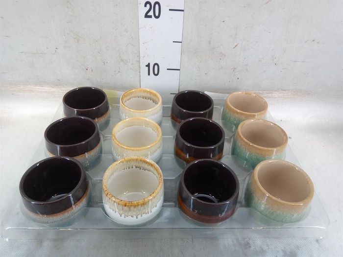 <h4>Decoratieve materialen   ...H%</h4>