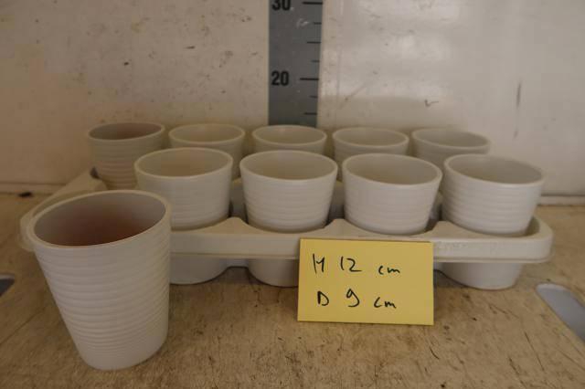 <h4>HUIS EN TUINDECO H%</h4>