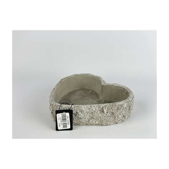 <h4>CEMENT HEART SHAPE 20*20*H5,5</h4>