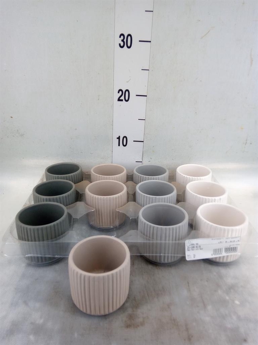 <h4>Decoratieve materialen   ...H%</h4>