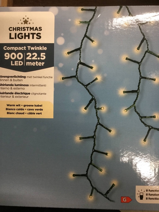 LED BUDGET COMPACT LIGHTS OUTDOOR GREEN CABLE - 900LAMPS WARMWHITE 1500CM 8FUNCTIES