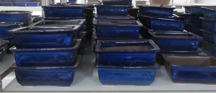 <h4>pot rectangle glazed blue (16x11,5x5,5)</h4>