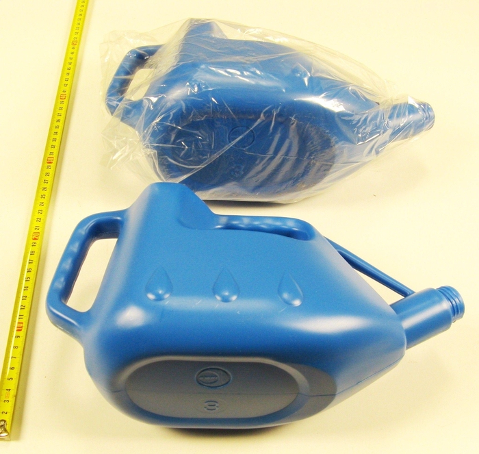 <h4>Plastic watering can 3 ltr.</h4>