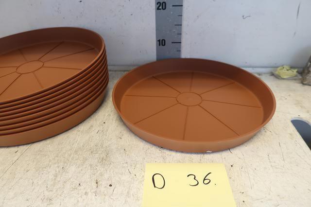 <h4>HUIS EN TUINDECO H%</h4>