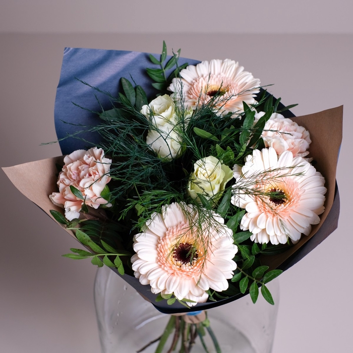 <h4>Bouquet DD Salmon</h4>