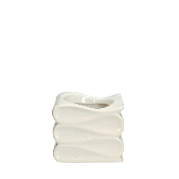 <h4>Ceramics Pot Wave d07.5/8.5*7.5cm</h4>