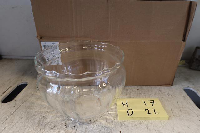 <h4>HUIS EN TUINDECO H%</h4>