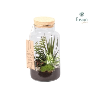 Green Bottle met Arrangement.