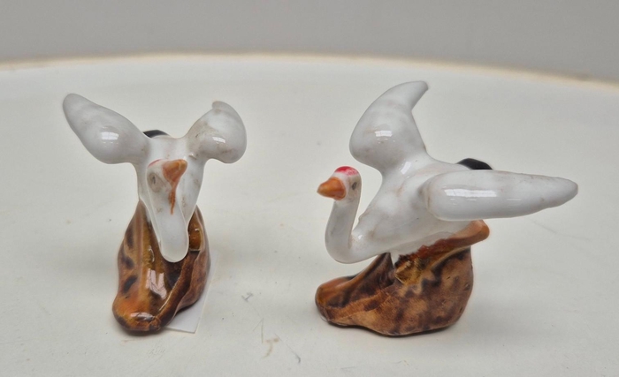 <h4>White flying crane, height 5,5 cm, box 20 pcs.</h4>