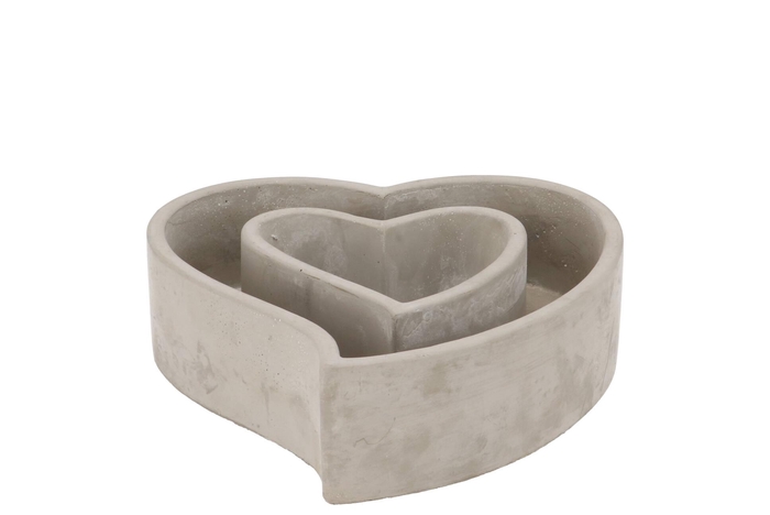 Concrete Heart Grey 18.5x17x5cm