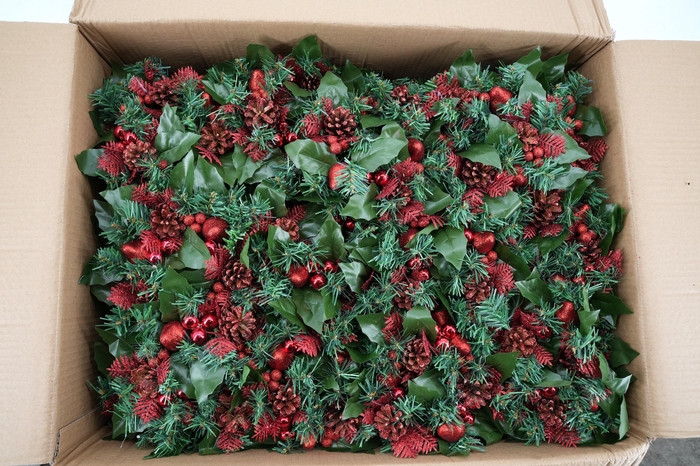 <h4>Wreath christmas ring Ø8cm red R3</h4>