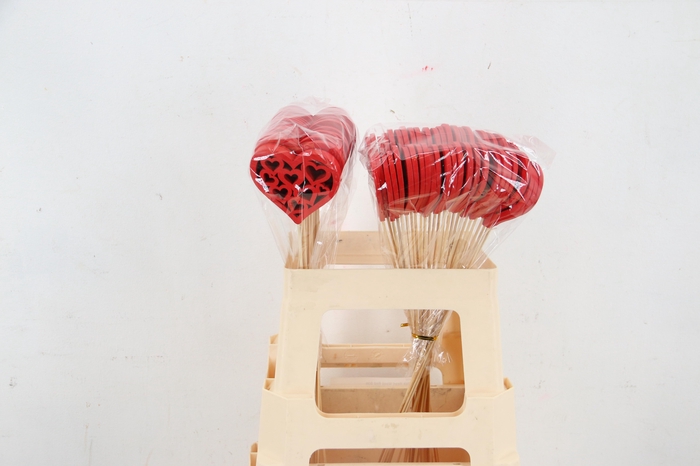<h4>Stick Heart Wood Red 8cm</h4>