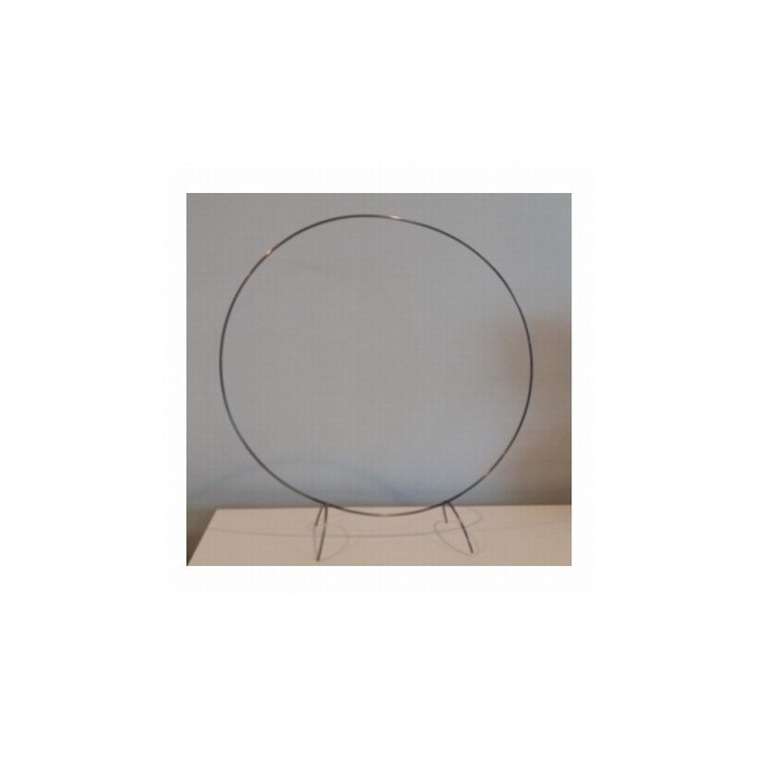 <h4>METAL FRAME CIRKEL OP HALVE CIRKELVOETEN D47 H52CM</h4>
