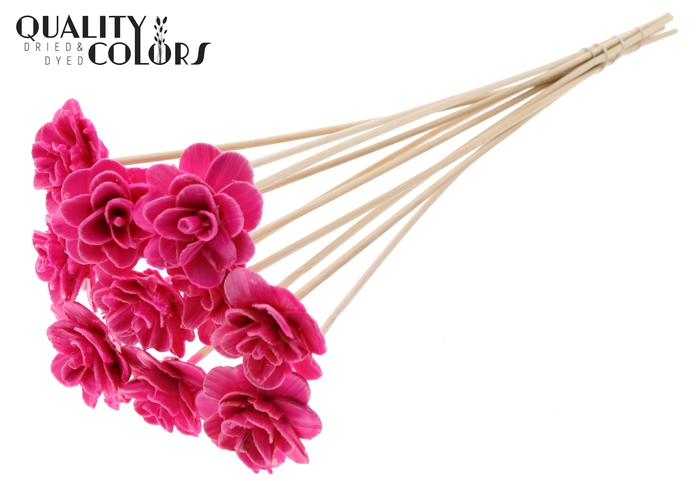 <h4>Beetal Rose 6cm on stem Wax Cerise</h4>