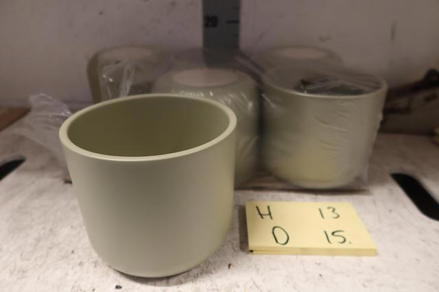 <h4>HUIS EN TUINDECO H%</h4>