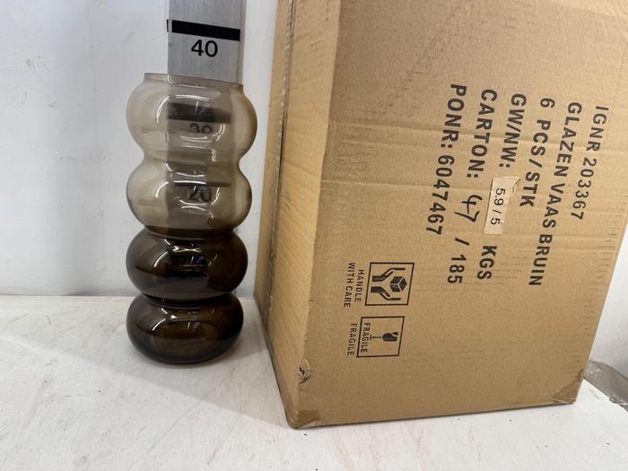 <h4>HUIS EN TUINDECO H%</h4>