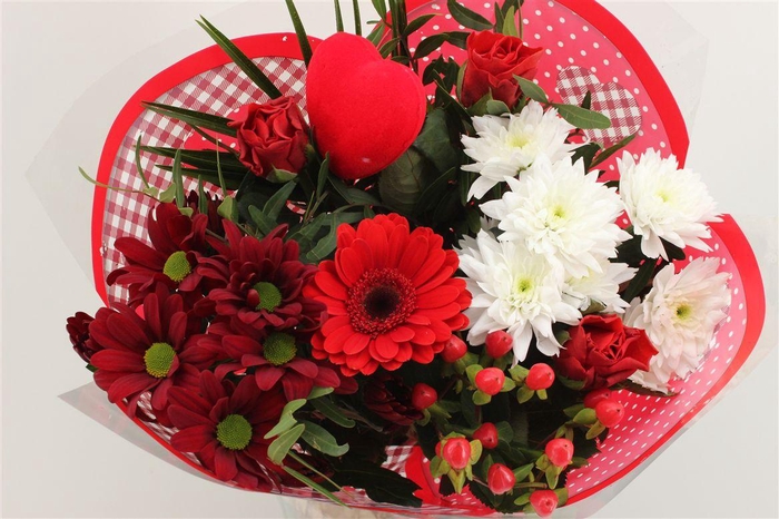 <h4>Boeket Roos Kl Rood Valentijn</h4>