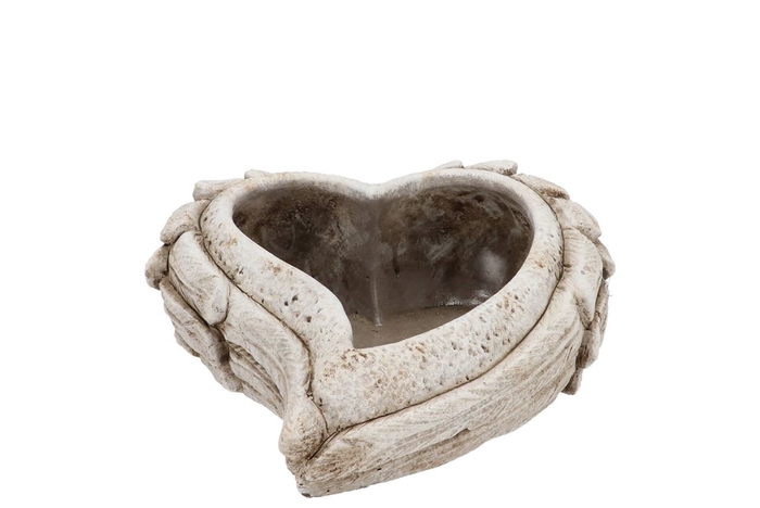 <h4>Concrete Heart Top Wings Planter Curved 22x20x7cm</h4>